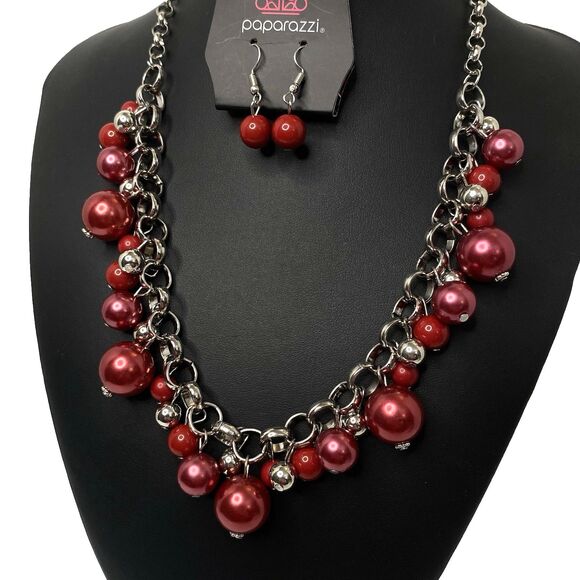 Paparazzi Cranberry Pearl Cluster Statement Necklace & Earring Set - Picture 3 of 4